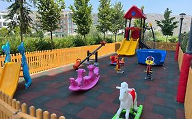 Domus Hotel & Apartments