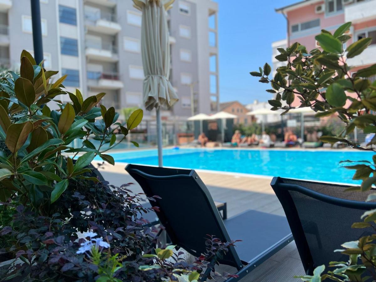 Domus Hotel & Apartments Shëngjin Eksteriør bilde