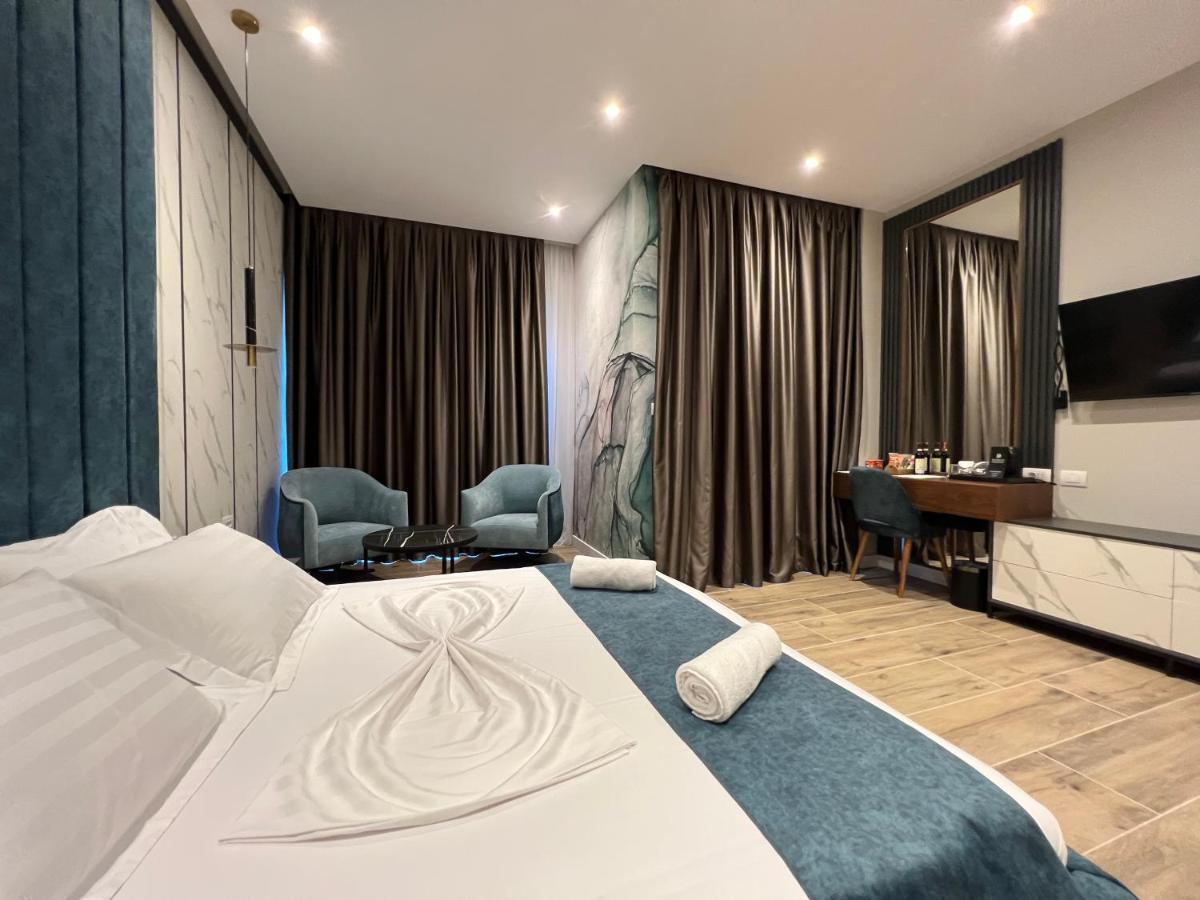 Domus Hotel & Apartments Shëngjin Eksteriør bilde
