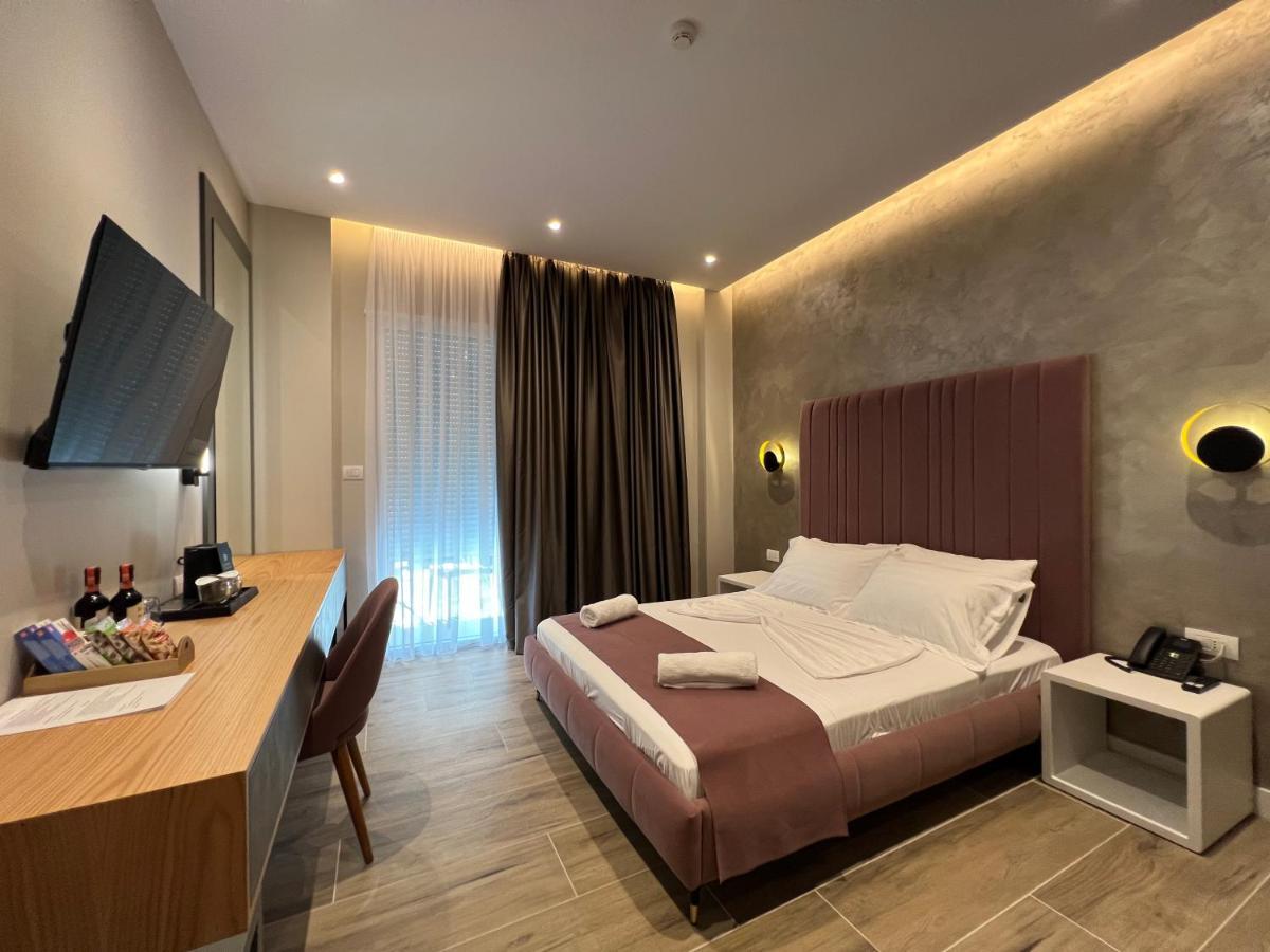 Domus Hotel & Apartments Shëngjin Eksteriør bilde