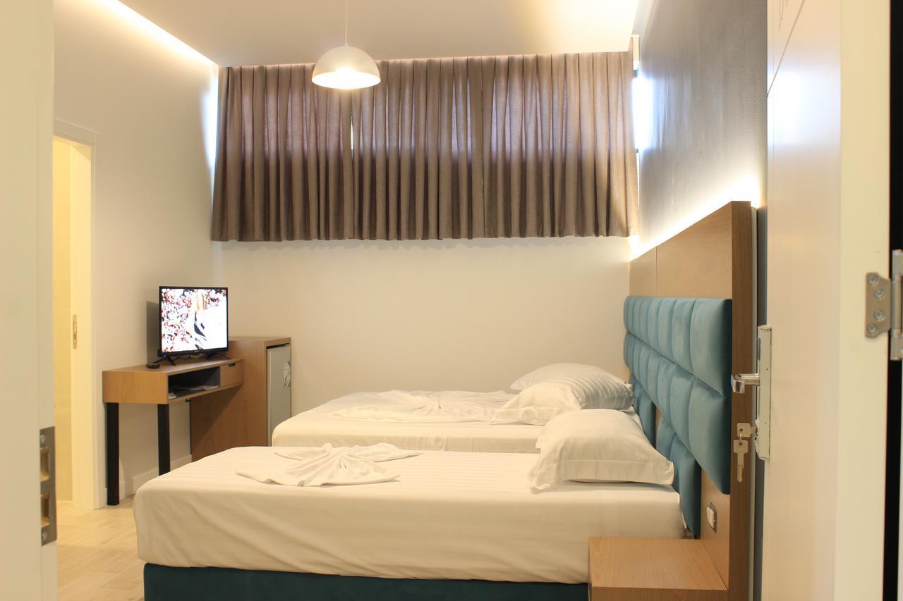 Domus Hotel & Apartments Shëngjin Eksteriør bilde